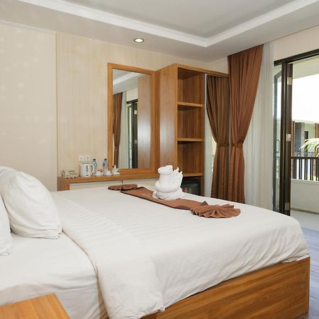 Swiss-Belinn Seminyak Eksteriør billede